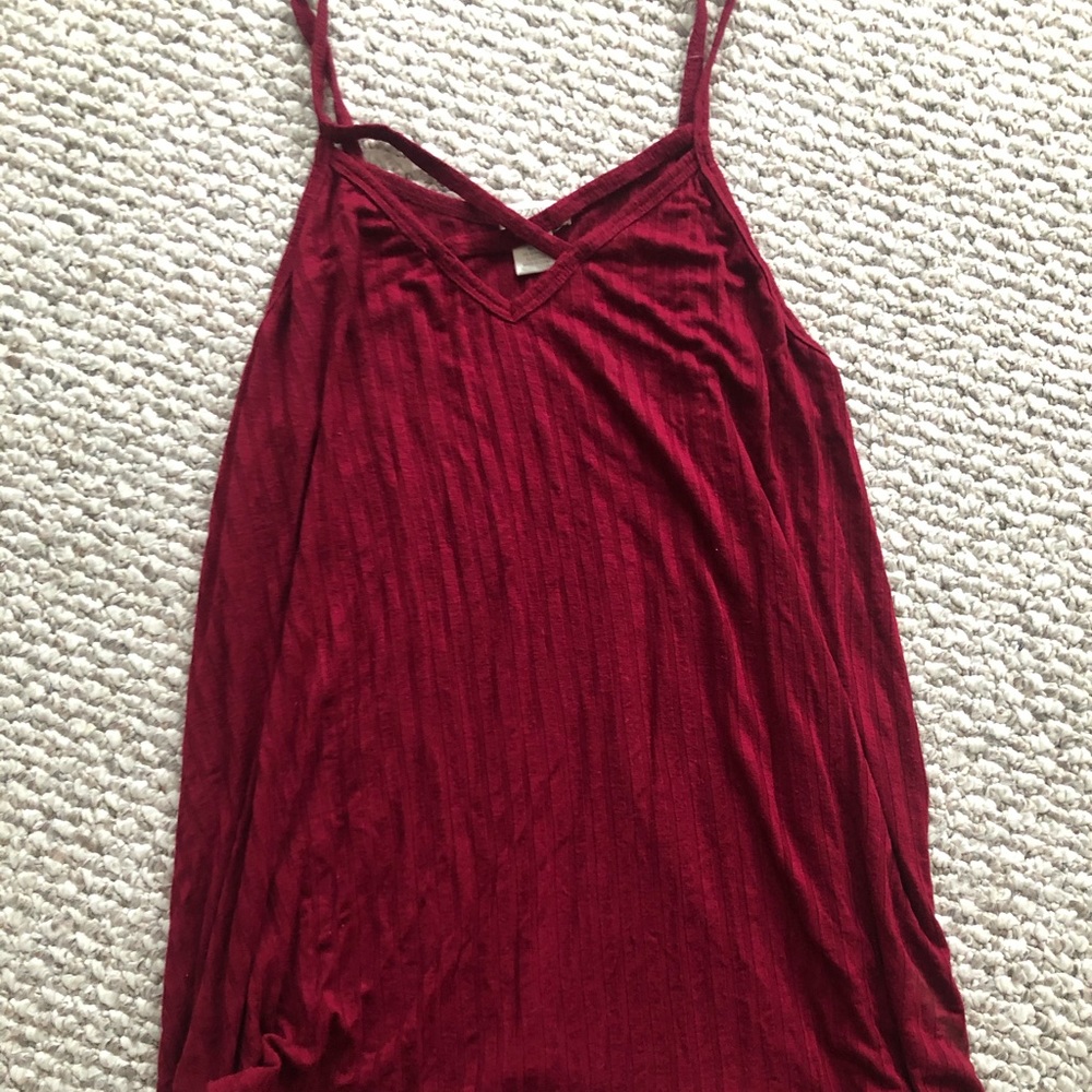 🌟3/$25🌟 bozzolo red cross tank top